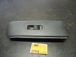 Moldura Dianteira Com Botão Honda Fit 2005 2008 L/d