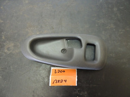 Moldura Maçaneta Interna L200 2004 2012 Mr144545 L/e