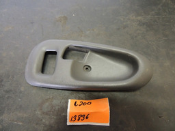 Moldura Maçaneta Interna L200 2004 2012 L/d Mr144546