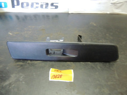 Moldura Botão Vidro Elétrico Tr4 L/d