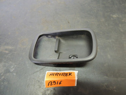 Moldura Maçaneta Interna Airtrek 2004 Mr503942