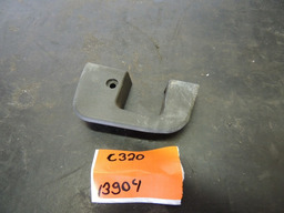 Moldura Interna Fechadura Dianteiro Mercedes C240 2000 2001 