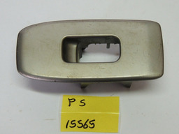 Moldura Botão Vidro Lado Direito Pajero Sport Mn123321