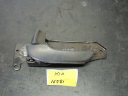 Maçaneta Interna Kia Bongo K2500 2011