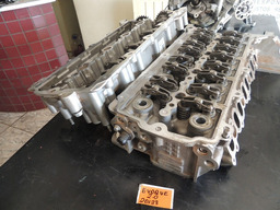 Cabeçote Da Land Rover 4cc 2.0 Evoque Jaguar Diesel Completo