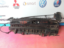 Acabamento Da C200 2011 Cod:a2045053430