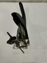 ALAVANCA FREIO DE MÃO GM COBALT 2013 *9861