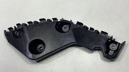 GUIA PARACHOQUE TRASEIRA ESQUERDA DUSTER 2015 822214225R