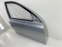 PORTA DIANTEIRA DIREITA HYUNDAI HATCH I30 2010 A 2012 PRATEADO
