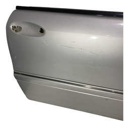 PORTA DIANTEIRA DIREITA MERCEDES CLC200 2009/10 DETALHE DIANTEIRO CINZA