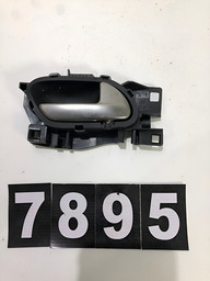 Maçaneta Interna Diant Direita Peugeot 208 21 *7895 Cx145 Dianteiro