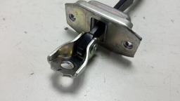 LIMITADOR PORTA TRASEIRA ESQUERDA KICKS 2023 *4736 CX080