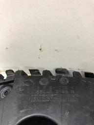SUPORTE PARACHOQUE TRAS ESQUERDO RENAULT DUSTER