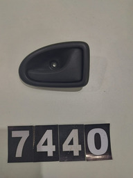 Maçaneta Traseira Direita Renault Clio 2010 *7440 Cx139