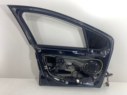 PORTA DIANTEIRA ESQUERDA PEUGEOT 308 408 2011 A 2019 PRETO