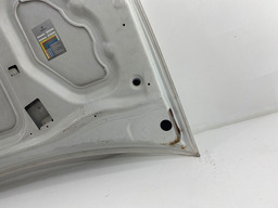 CAPÔ DIANTEIRO SANDERO 2008 A 2014 DETALHE