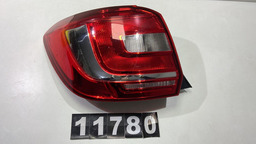 LANTERNA ESQUERDA RENAULT SANDERO 2018 19272901 *11780 PR107 ESQUERDO