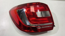 LANTERNA ESQUERDA RENAULT SANDERO 2018 19272901 *11780 PR107 ESQUERDO