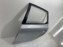 PORTA TRASEIRA ESQUERDA HYUNDAI I30 HATCH 2010 A 2012 PRATEADO