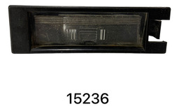 Lanterna De Placa Fiat Toro / Punto / Palio/argo/idea 15236