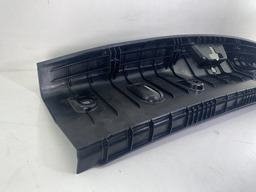 SOLEIRA PORTA MALAS BMW 535 F10 2011 2013 PRETO