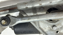 MOTOR LIMPADOR PARABRISA MERCEDES C200 2010 A2038200342