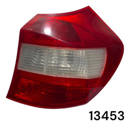 Lanterna Traseira Direita Bmw 120i/130i 2007/12 13453 Direito Vermelho