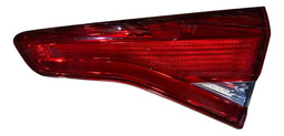 LANTERNA TAMPA TRASEIRA L. DIREITO SANDERO 2019 Á 2020 15529 VERMELHO