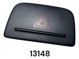 Botão Pisca Alerta Vw Gol G5 G6 G7 G8 5u0953609 *13148 Cx226 Preto
