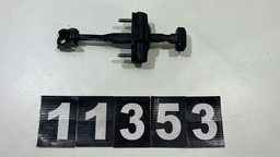 Limitador Traseira Esquerda Ford Ecosport 2014 *11353 Cx198