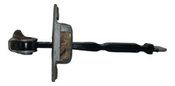 Limitador Porta Traseira Direita Toyota Etios 2013 2015