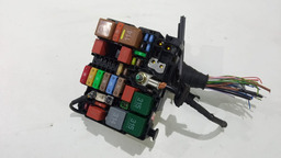 CAIXA FUSÍVEL RELÊ RENAULT CLIO7703597061 *9083