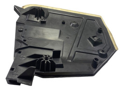 SUPORTE DRENO ÁGUA PORTA TRAS. ESQ. MERCEDES B200 2015 15875