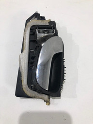 MAÇANETA INTERNA TRAS ESQUERDA PEUGEOT 307 /8506 TRASEIRA