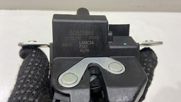 FECHADURA PORTA MALAS FIAT ARGO 50513866