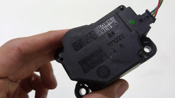 ATUADOR CAIXA DE VENTILAÇÃO FORD FOCUS 2015 *9313