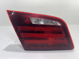 Lanterna Tampa Traseira Esquerda Bmw 535i Turbo 2011 Vermelho