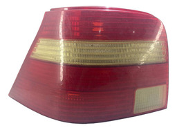 LANTERNA TRASEIRA ESQUERDA GOLF 1999 A 2006 TRICOLOR ESQUERDO VERMELHO