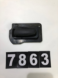 MAÇANETA INTERNA DIANTEIRA ESQUERDA VECTRA *7863 CX145 DIANTEIRO