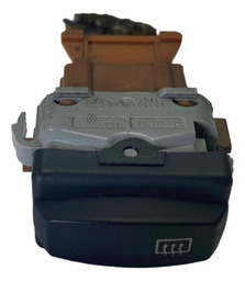 BOTÃO DESEMBAÇADOR TRAS RENAULT SANDERO 2008 A 2013