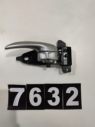 Maçaneta Interna Tras Esquerda Jeep Renegade *7632 Cx142 Traseiro