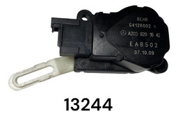 Motor Atuador Cx Ar Mercedes Clc 200 2009/11