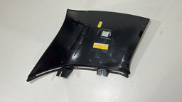 ACABAMENTO COLUNA TRAS DIR LAND ROVER 2012/15 *387