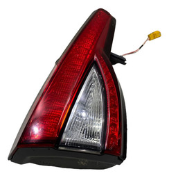 LANTERNA TAMPA ESQUERDA FIAT ARGO 2017/2021 49450748