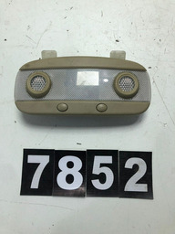 LUZ DE TETO CORTESIA FORD FIESTA 2002 *7852 CX145