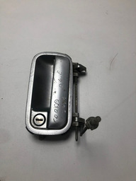MAÇANETA EXTERNA DIANTEIRA ESQUERDA CORSA 2001 *979 CX017 PRATEADO