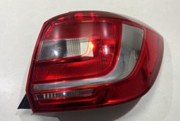 LANTERNA DIREITA RENAULT SANDERO 2017 ORIGINAL 19454102 DIREITO