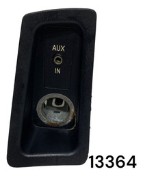 ENTRADA CONEXAO AUXILIAR C/TOMADA BMW 120I 09/11 13364