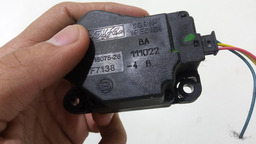 ATUADOR CAIXA DE VENTILAÇÃO FORD FOCUS 2015 *9314