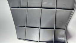 ACABAMEN ESQE CONSOLE CENTRAL COROLLA 2010 5881602150 *235